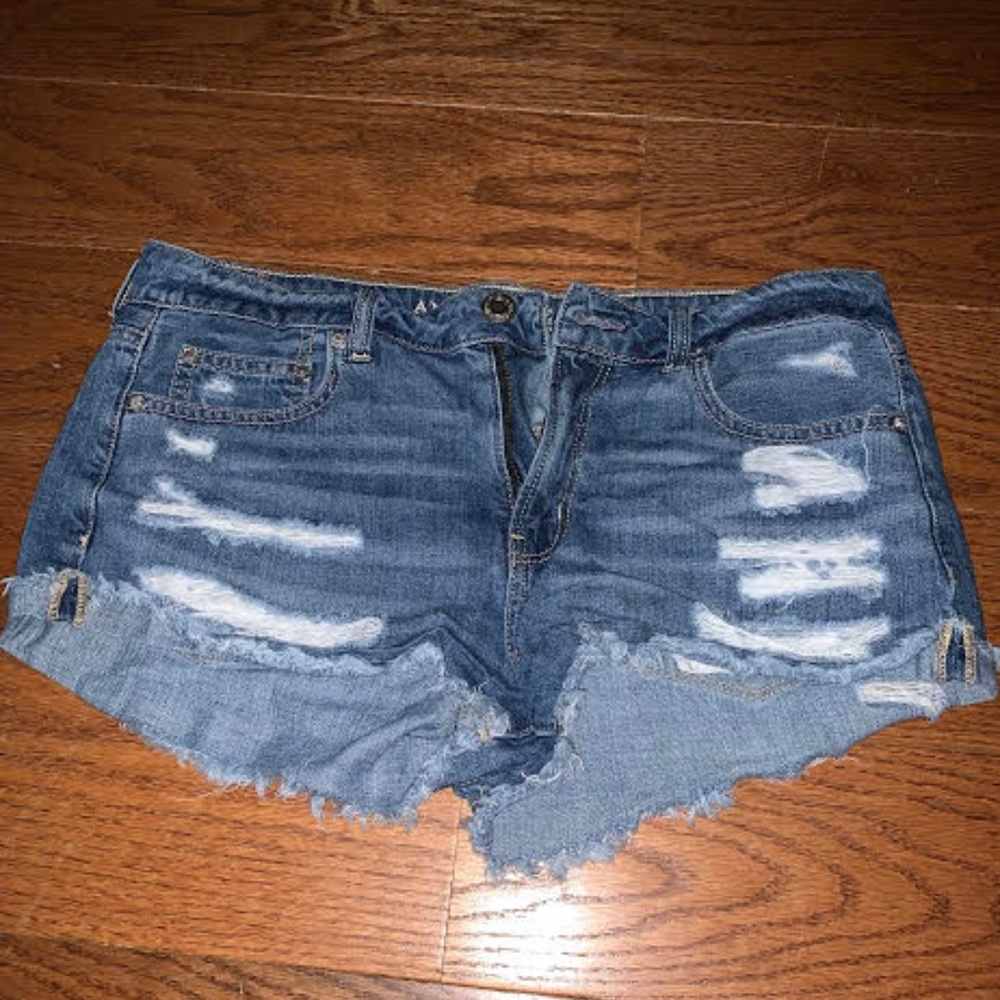 AEO Tomgirl Shorts